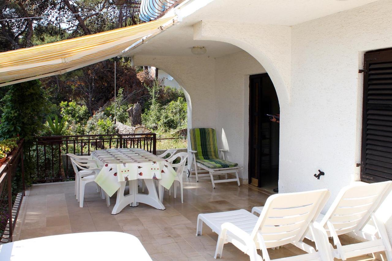 Apartments By The Sea Brgulje, Molat - 6241 Exterior foto